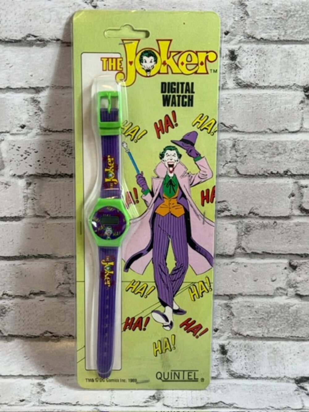 Vintage Joker Batman Watch Wristwatch Digital Quintel SEALED DC Comics Glow Dark
